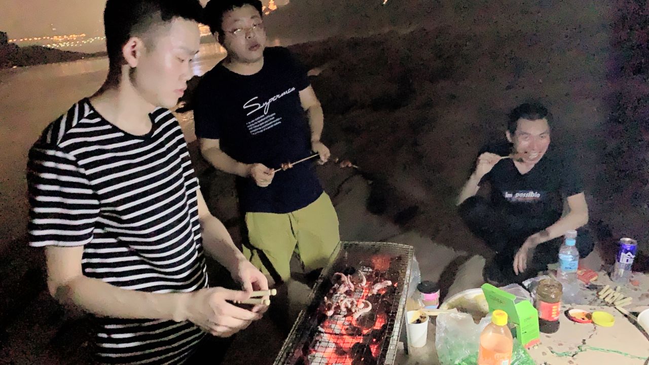 中秋烧烤晚会